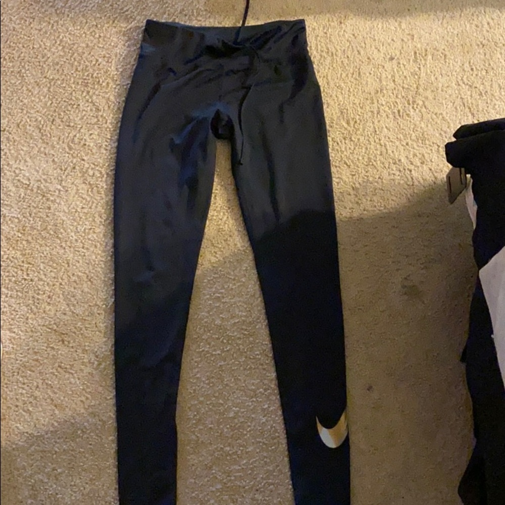 Nike leggings